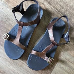 Vionic Adriane Strappy Sandals in Bronze